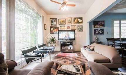 Casa em condomínio fechado com 3 quartos à venda na Rua Carazinho, 64, Petrópolis, Porto Alegre, 231 m2 por R$ 1.800.000