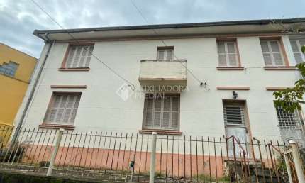 Casa com 4 quartos à venda na Rua Faria Santos, 62, Petrópolis, Porto Alegre, 232 m2 por R$ 749.000
