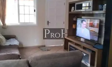 Casa em Condomínio 4 dormitórios sendo 1 suíte e Lazer completo – R$ 640.000,00