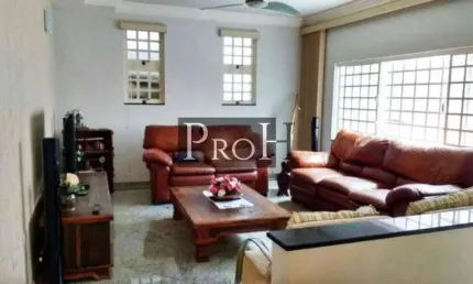Sobrado 4 dormitórios sendo 3 suítes – R$ 1.200.000,00