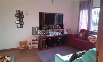 Sobrado 3 dormitórios sendo 1 suíte – R$ 750.000,00