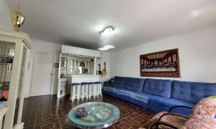 Casa 8 dormitórios sendo 3 suítes – R$ 1.650.000,00