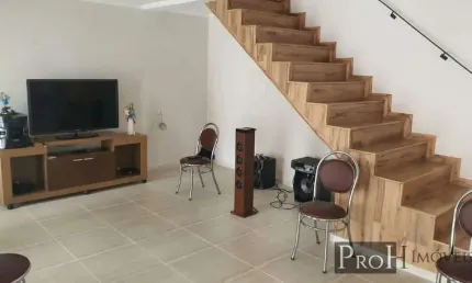 Sobrado 2 dormitórios sendo 1 suíte – R$ 900.000,00