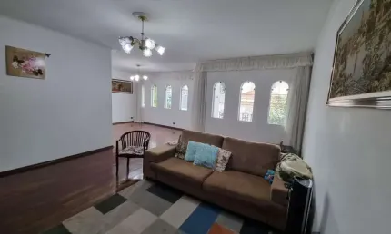 Sobrado à à venda 3 quartos quartos em Santo André - 850.000,00