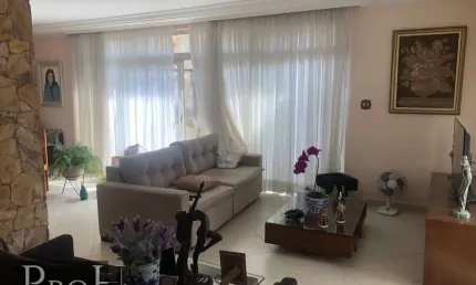 Casa à à venda 3 quartos quartos em São Caetano do Sul - 1.380.000,00