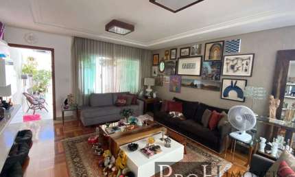 Sobrado à à venda 3 quartos quartos em Santo André - 1.250.000,00