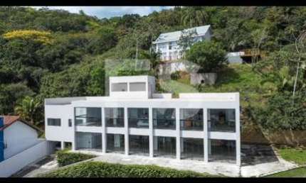 Incrível Hostel - 1 Suíte + 11 Qt - Frente Mar - Praia de Cabeçudas - Itajaí/SC