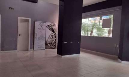 Sala Comercial Térrea - 83 m² - Centro - Balneário Camboriú/SC