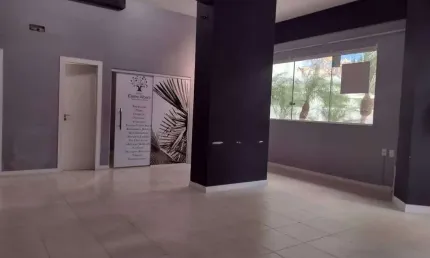 Sala Comercial Térrea - 83 m² - Centro - Balneário Camboriú/SC