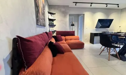 Lindo Apto - 1 Suíte + 1 Qt - Mobiliado C/ Eletros - Vila Operária - Itajaí/SC