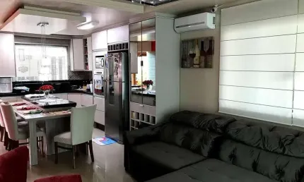 Linda Casa - 1 Suíte Master + 2 Qt - 2 Vagas - Santa Regina - Itajaí/SC