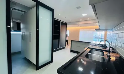 Apartamento para Venda em São Paulo, Vila Andrade, 2 dormitórios, 2 suítes, 3 banheiros, 2 vagas