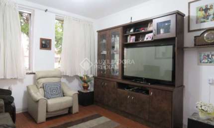 Apartamento com 3 quartos à venda na Avenida Brasiliano Índio de Moraes, 100, Passo da Areia, Porto Alegre, 65 m2 por R$ 275.000