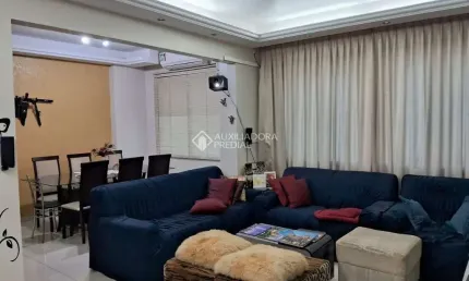 Apartamento com 3 quartos à venda na Avenida Cristóvão Colombo, 2270, Floresta, Porto Alegre, 108 m2 por R$ 450.000