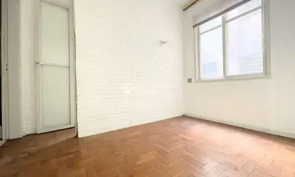 Apartamento com 1 quarto à venda na rua general vitorino, 242, centro histórico, porto alegre, 25 m2 por r$ 110.000