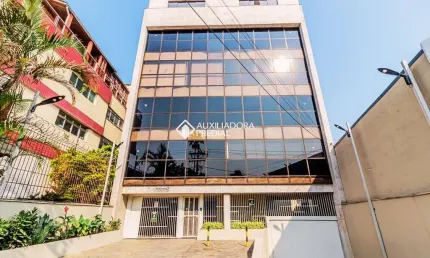 Sala comercial à venda na avenida protásio alves, 3111, petrópolis, porto alegre, 51 m2 por r$ 170.000