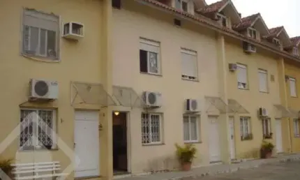 Casa em condomínio fechado com 3 quartos à venda na Rua Professor Carvalho de Freitas, 301, Cascata, Porto Alegre, 73 m2 por R$ 401.000