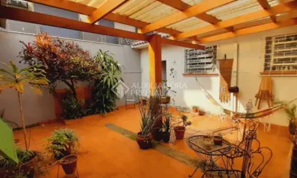 Casa em condomínio fechado com 3 quartos à venda na rua hugo ribeiro, 63, menino deus, porto alegre, 300 m2 por r$ 991.270