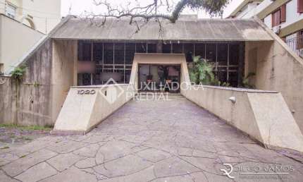 Casa em condomínio fechado com 3 quartos à venda na Rua Pedro Chaves Barcelos, 1020, Auxiliadora, Porto Alegre, 278 m2 por R$ 1.500.000