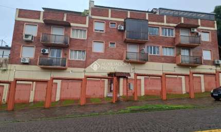 Apartamento com 2 quartos à venda na Rua Sepé Tiaraju, 630, Medianeira, Porto Alegre, 63 m2 por R$ 200.000