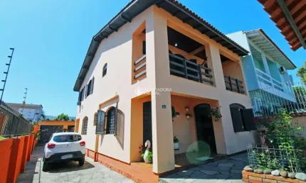 Casa em condomínio fechado com 3 quartos à venda na Rua Olegário Dias Maciel, 340, Espírito Santo, Porto Alegre, 235 m2 por R$ 850.000