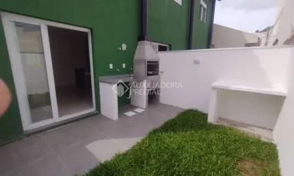 Casa com 2 quartos à venda na Rua Manoel Fernandes, 254, Guarujá, Porto Alegre, 92 m2 por R$ 365.000
