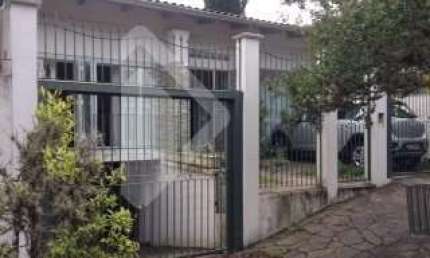Casa em condomínio fechado com 5 quartos à venda na Rua Pedro Moacyr, 96, Cascata, Porto Alegre, 300 m2 por R$ 900.000