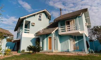 Casa com 4 quartos à venda na Rua Acácias, 161, Feitoria, São Leopoldo, 251 m2 por R$ 900.000