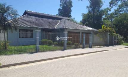 Casa com 4 quartos à venda na Rua Dois, 20, Feitoria, São Leopoldo, 288 m2 por R$ 1.350.000