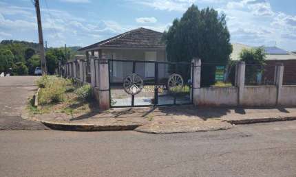 Casa com 2 quartos à venda na GERALDO PEREIRA, 2311, Alto da Bronze, Estrela, 131 m2 por R$ 300.000