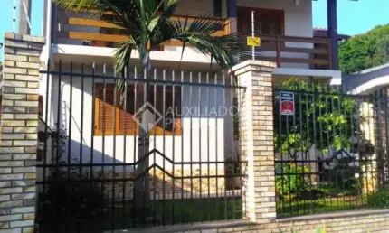 Casa com 5 quartos à venda na Rua Lacy Pereira Figueiro, 280, Santa Teresa, São Leopoldo, 246 m2 por R$ 990.000