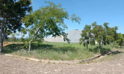 Terreno à venda na Morada do Sol, 697, Morada do Sol, Portão, 336 m2 por R$ 160.000