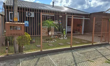 Casa com 3 quartos à venda na Rua José de Alencar, 741, COHAB, Sapucaia do Sul, 100 m2 por R$ 500.000