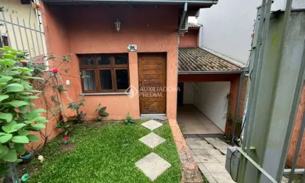 Casa com 2 quartos à venda na Rua Paulo Francisco de Souza, 96, Feitoria, São Leopoldo, 94 m2 por R$ 440.000