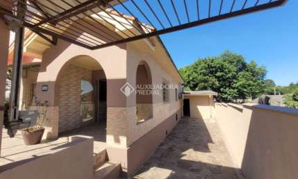 Prédio à venda na Pinheiro Machado, 300, Dihel, Sapucaia do Sul, 290 m2 por R$ 700.000