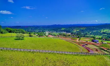 Terreno à venda na Estrada Villy Moelecke, 8, Lomba Grande, Novo Hamburgo, 13305 m2 por R$ 790.000