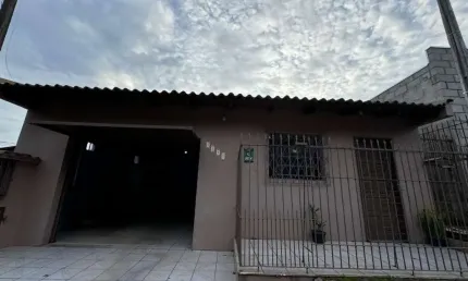 Casa com 2 quartos à venda na Avenida das Américas, 1125, Duque de Caxias, São Leopoldo, 156 m2 por R$ 355.000
