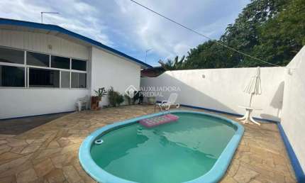 Casa com 3 quartos à venda na Rua Marinho da Silva Silveira, 281, Santa Teresa, São Leopoldo, 123 m2 por R$ 562.000