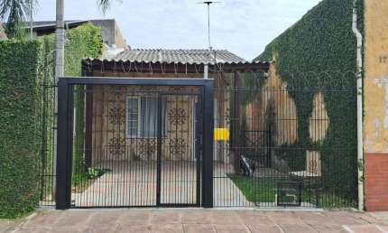Casa com 2 quartos à venda na Rua da Estação, 181, Rio dos Sinos, São Leopoldo, 61 m2 por R$ 288.000