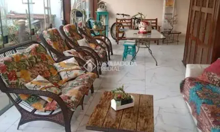 Casa com 4 quartos à venda na Luiz de Camões, 100, Jardim América, São Leopoldo, 234 m2 por R$ 890.000