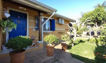 Casa com 2 quartos à venda na Rua Darci Machado, 216, Campestre, São Leopoldo, 84 m2 por R$ 424.000