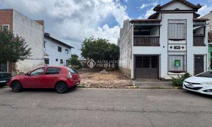 Casa com 3 quartos à venda na Rua São Francisco, 395, Centro, São Leopoldo, 370 m2 por R$ 890.000