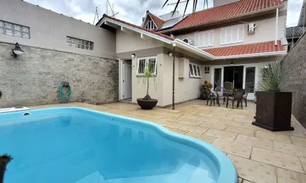 Casa com 3 quartos à venda na Rua Adelino Ferraz, 227, São José, São Leopoldo, 175 m2 por R$ 975.000