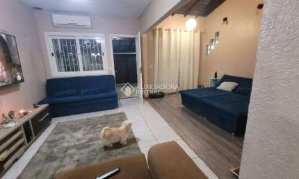 Casa com 2 quartos à venda na Osmar Darcy Heinfarth, 885, Feitoria, São Leopoldo, 80 m2 por R$ 420.000