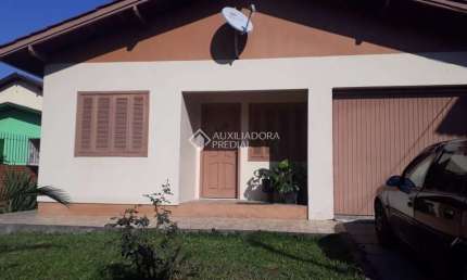 Casa com 2 quartos à venda na Rua João Pereira Chaves, 347, Jardim América, São Leopoldo, 150 m2 por R$ 410.000