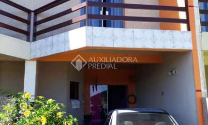 Casa com 2 quartos à venda na Rua Lagoa Vermelha, 2365, Centro, Imbé, 85 m2 por R$ 318.000