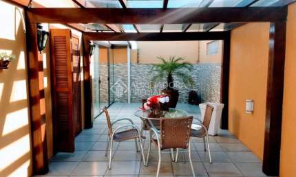 Casa com 2 quartos à venda na Travessa do Remanso, 55, Scharlau, São Leopoldo, 157 m2 por R$ 479.000