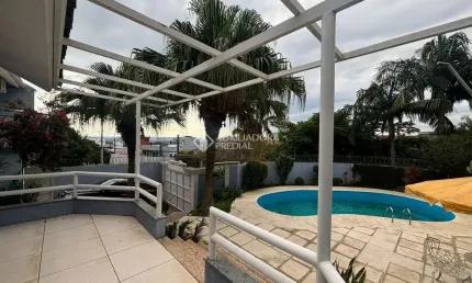 Casa com 3 quartos à venda na Rua Vereador Paulo Jack Felts, 112, Feitoria, São Leopoldo, 252 m2 por R$ 1.800.000