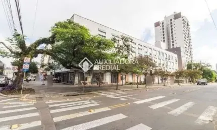 Apartamento com 3 quartos à venda na rua gonçalves dias, 1147, menino deus, porto alegre, 92 m2 por r$ 400.000