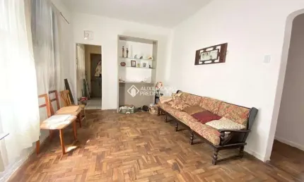 Casa com 2 quartos à venda na Rua Afonso Pena, 135, Azenha, Porto Alegre, 180 m2 por R$ 765.000